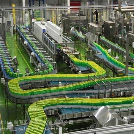 瓶装水生产线设备名企 打造绿水青山瓶装矿泉水厂