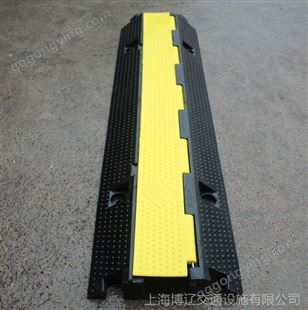 橡胶单线槽减速带 大槽板 橡胶线槽 舞台铺线板 串线板减速板