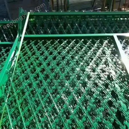 封闭式金属隔离网 圈钢丝网护栏远航定制