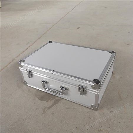 五金工具箱 电子仪器箱 美妆箱 铝合金工具箱