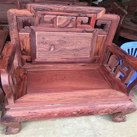 杨浦区老红木家具回收 每件都可以出价格欢迎比较