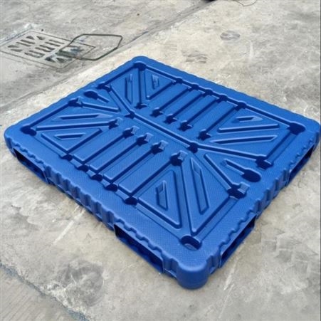 自动码垛专用1311四叉塑料托盘厂家 庆诺生产塑料托盘 仓储塑料托盘