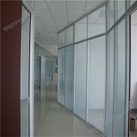 西安办公室玻璃隔断 欧盾多年经验 工厂直销  西安百叶隔断