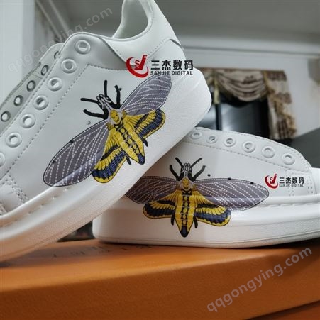 广州白云区成品运动鞋uv喷绘机 鞋材数码tpu喷绘机 鞋子商标logo喷绘机