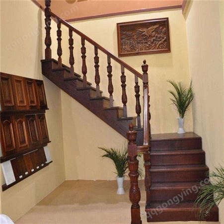 木制楼梯踏步旋转楼梯承接定制各种木楼梯家装 广州越秀区森雕复式楼别墅柚木楼梯