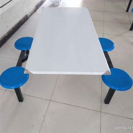 昆明餐桌椅食堂餐桌折叠餐桌员工餐桌椅不锈钢餐桌防水餐桌